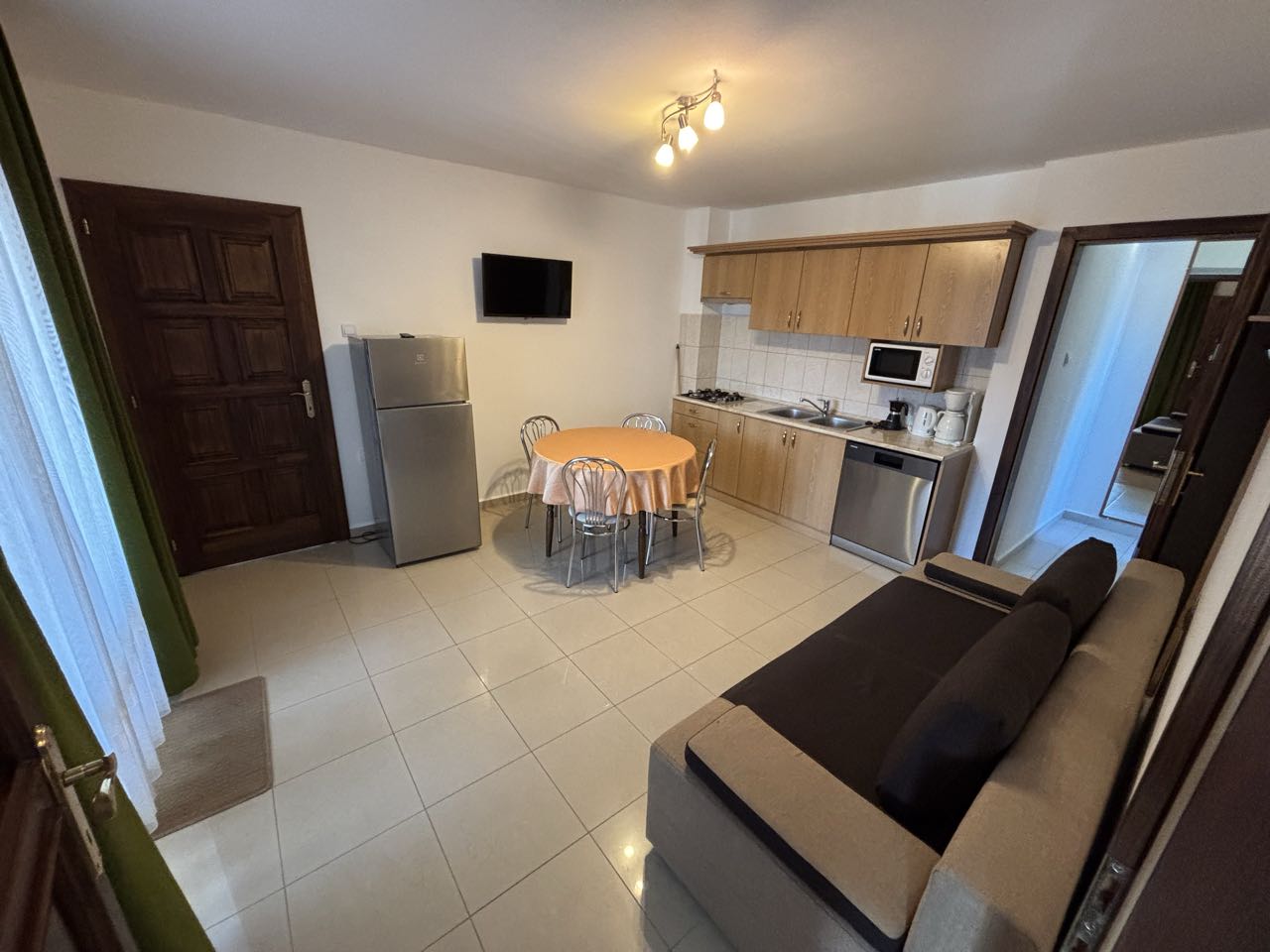 "D" Apartman